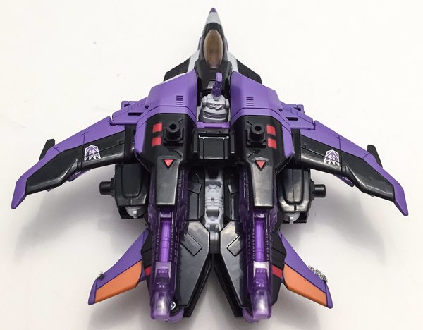 Transformers Collectors Club Exclusive Armada Skywarp Gallery  07 (7 of 18)